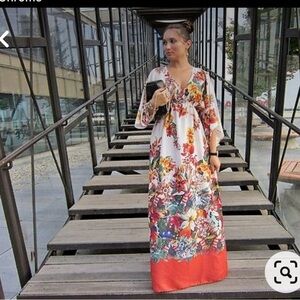 Zara Satin effect Maxi Floral Dress | V Neck | Sz S | Zara Kimono Dress 👘